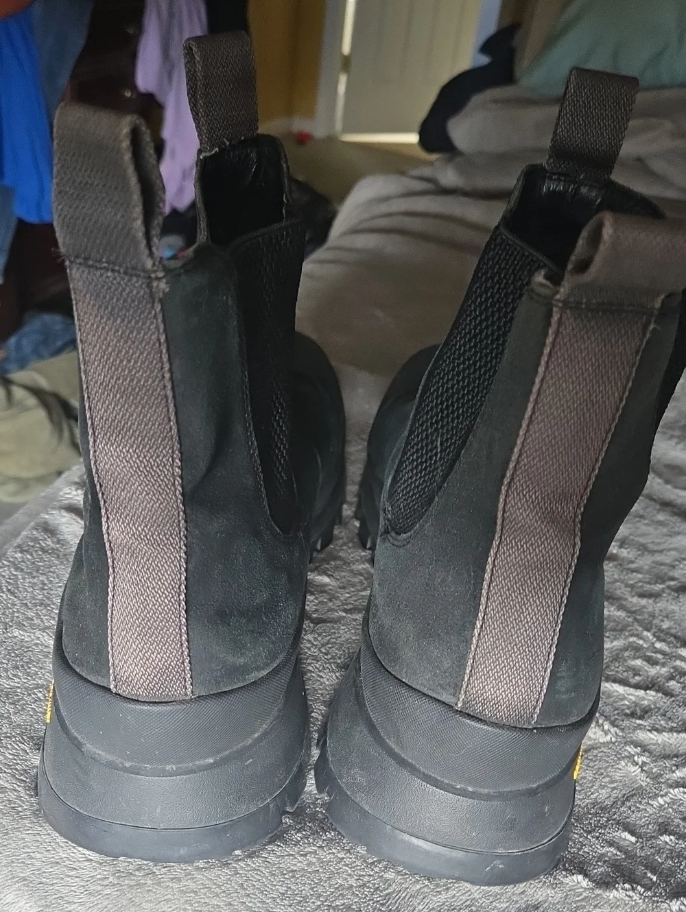 Frye Men's Black Chukka Boot with Vibram Sole